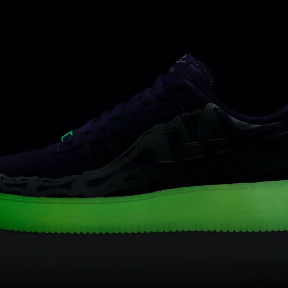 Nike Air Force 1 QS Halloween Purple Skeleton (2021) CU8067 500 - Picture 3 of 10